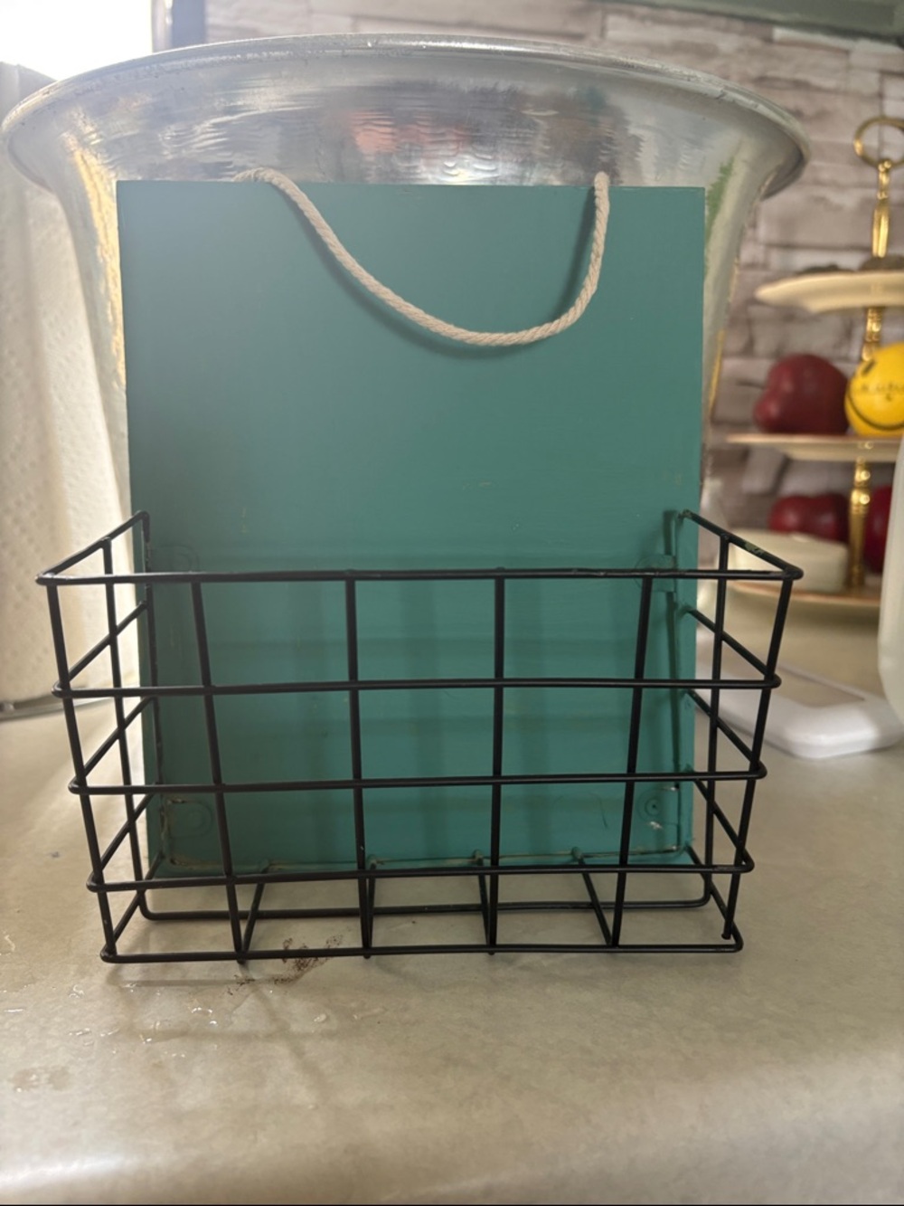 Wall Aqua Green basket